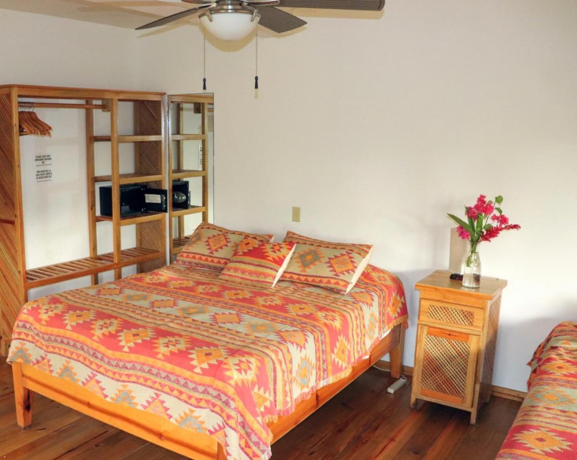 Hotel Posada Seremein ,West Bay ,Roatan Exterior foto