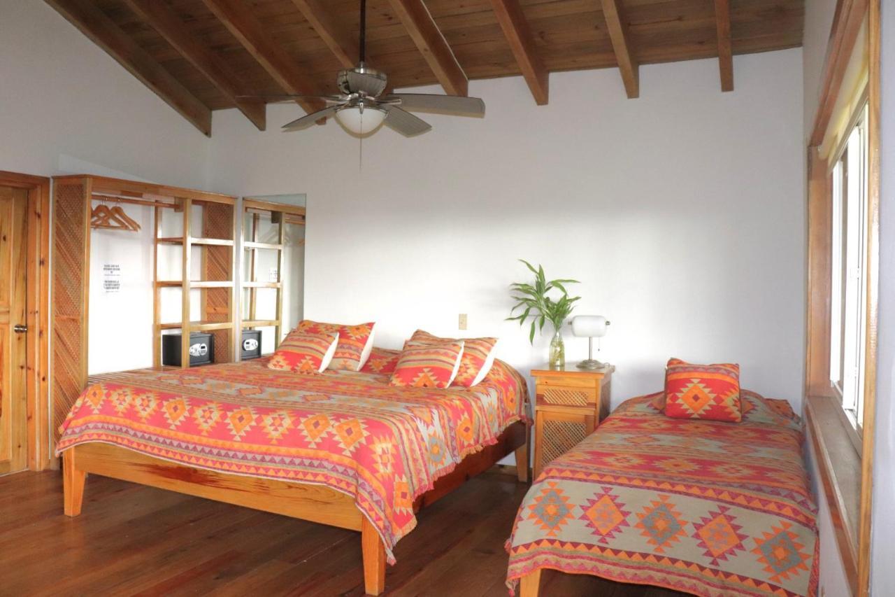 Hotel Posada Seremein ,West Bay ,Roatan Exterior foto